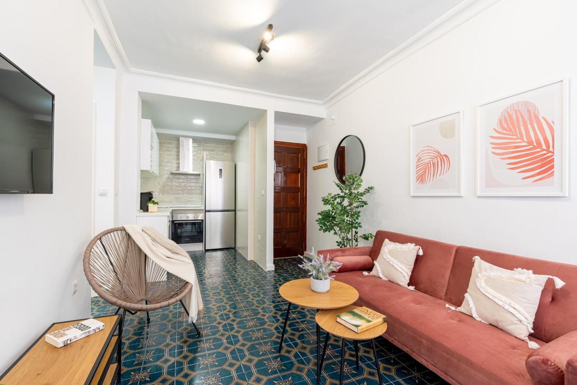 Piso Elegante Y Nuevo De 3 Habitaciones Y 2 Banos Севилья Экстерьер фото