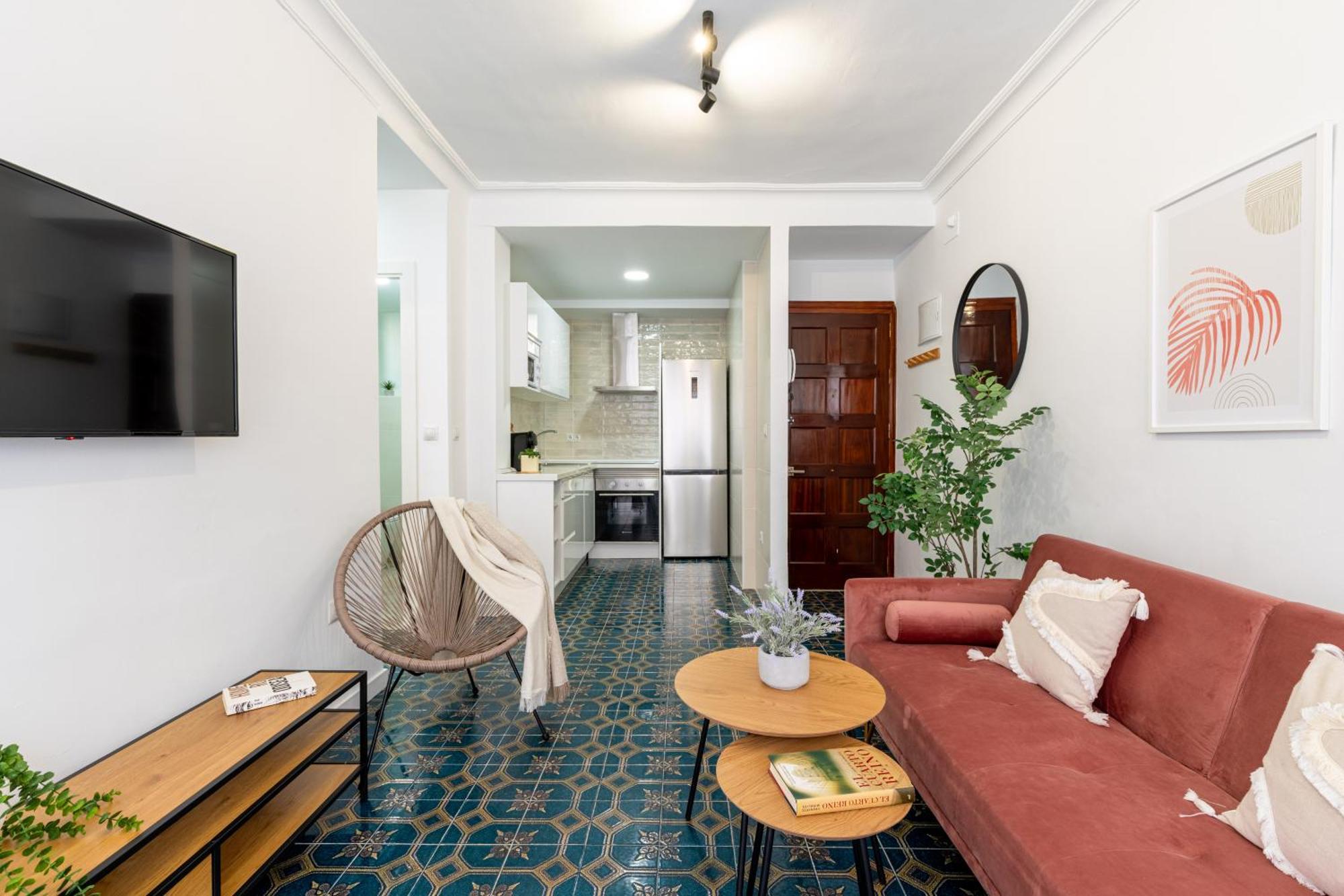 Piso Elegante Y Nuevo De 3 Habitaciones Y 2 Banos Севилья Экстерьер фото